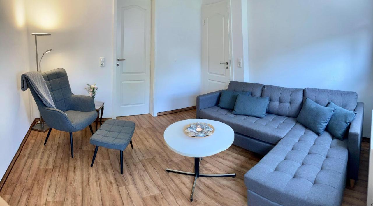 Ferienhaus-Spatzenvilla Lubeck Bagian luar foto